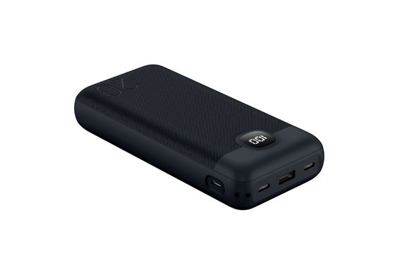 ธนาคารพลังงานความจุขนาดใหญ่ ABS PC วัสดุประเภท C การเข้า 5V/2.6A 9V/2.0A 12V/1.5A